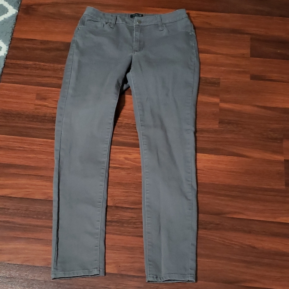 Grey venus Jean's